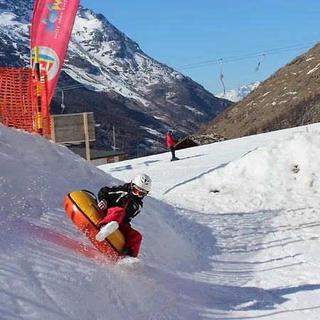 דירה Haus Mondelli סאס-אלמאגל