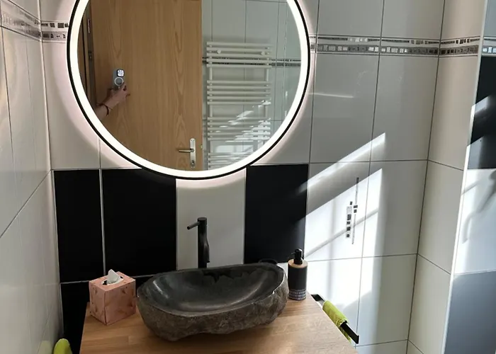 Haus Mondelli Apartman Saas-Almagell